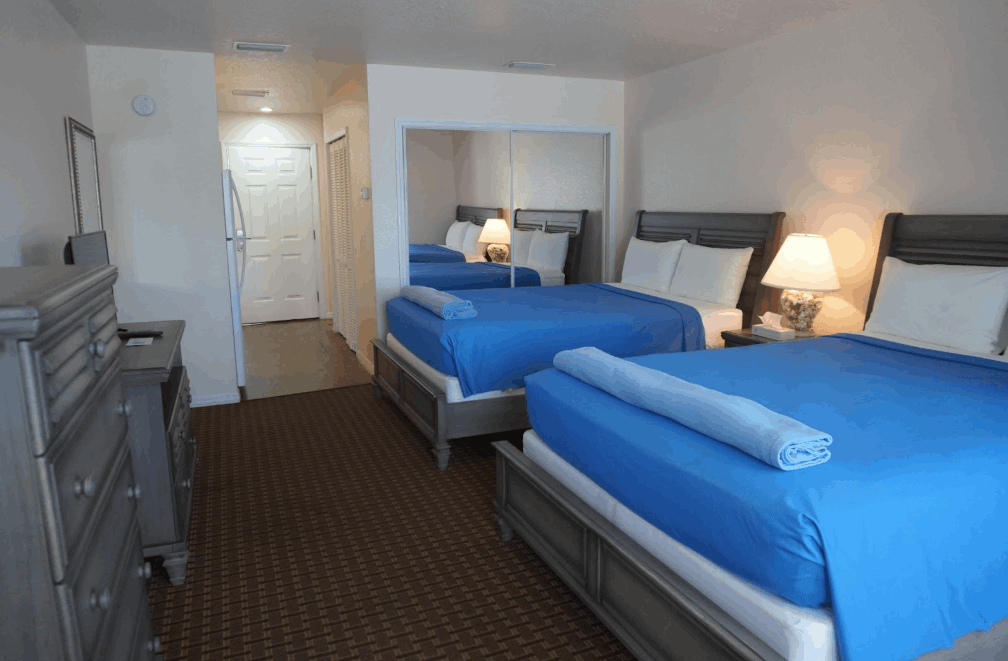 Studio Riverfront Suite Two Double Beds